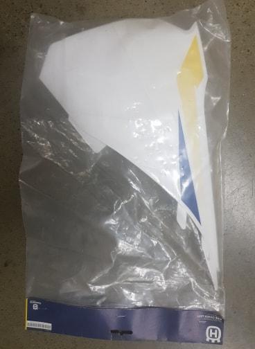 HUSQVARNA AIRBOX COVER PANEL LEFT TC85 2014 – 4710600300028A